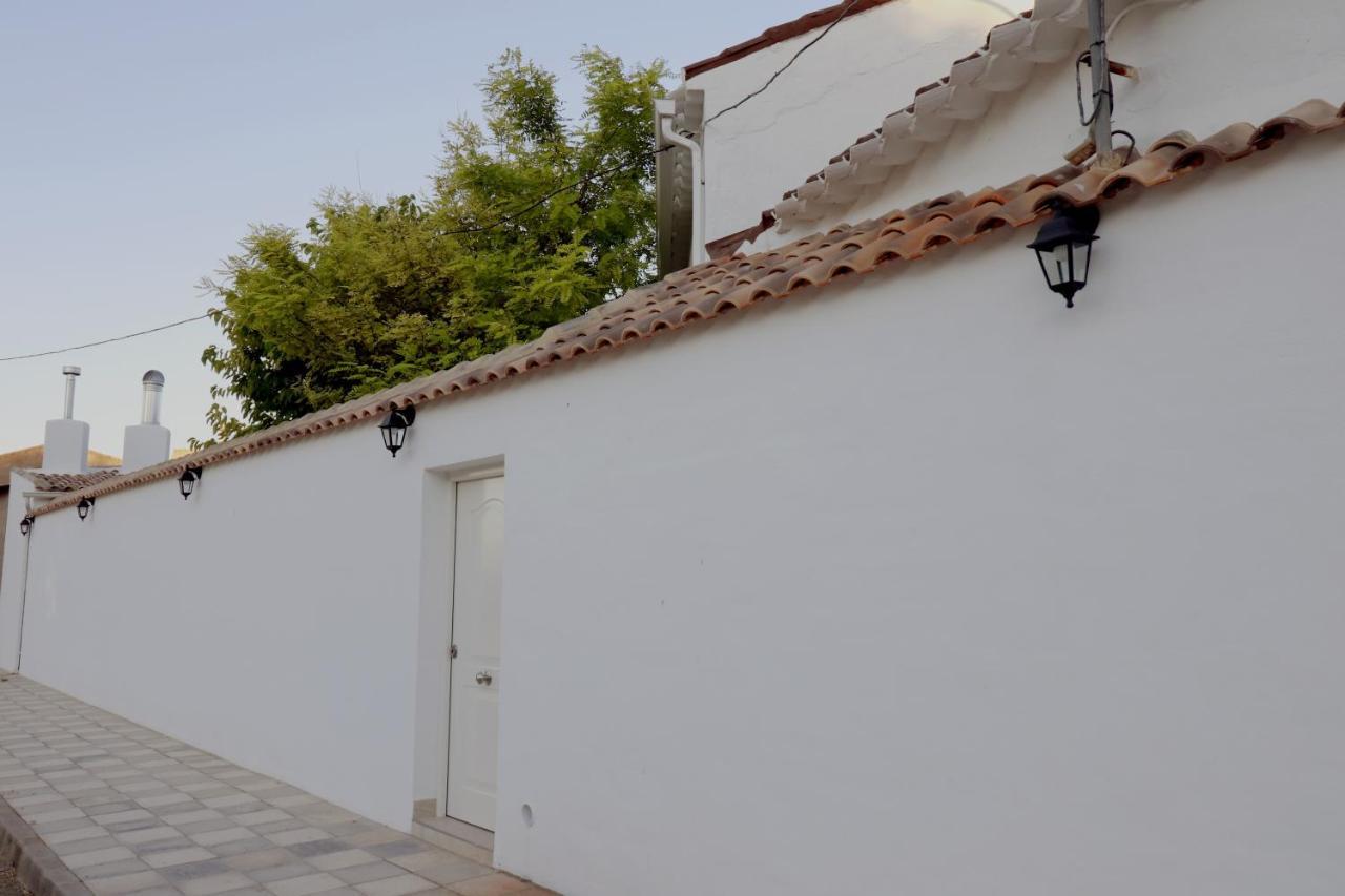 Casa Rural Ideal Para Escapadas Con Barbacoa Y Spa Tinarejos Extérieur photo