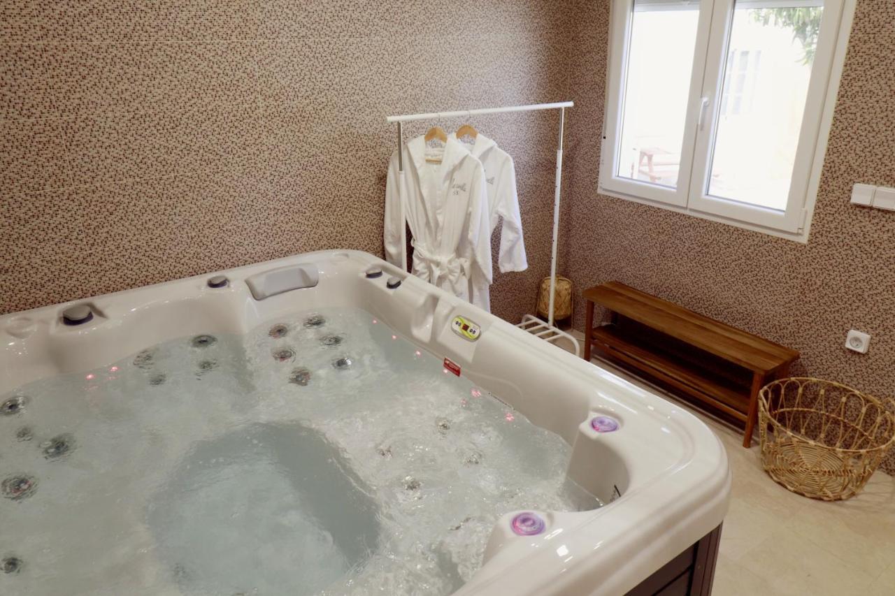 Casa Rural Ideal Para Escapadas Con Barbacoa Y Spa Tinarejos Extérieur photo