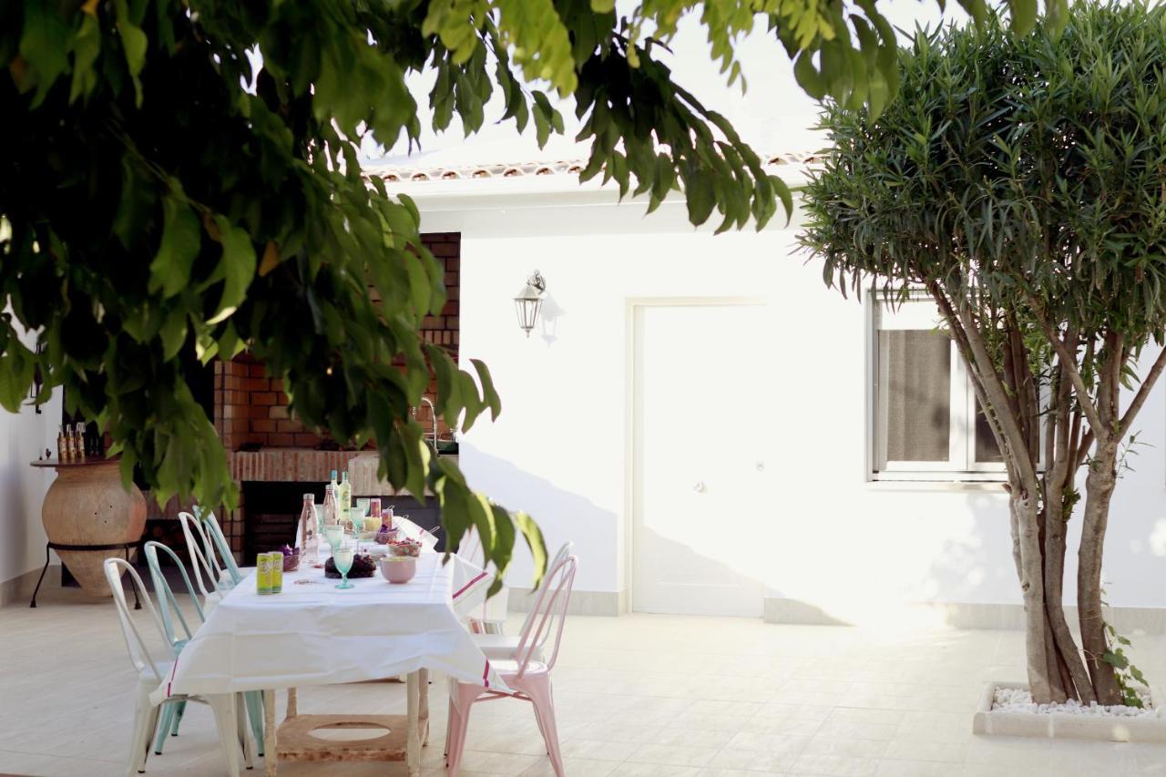 Casa Rural Ideal Para Escapadas Con Barbacoa Y Spa Tinarejos Extérieur photo